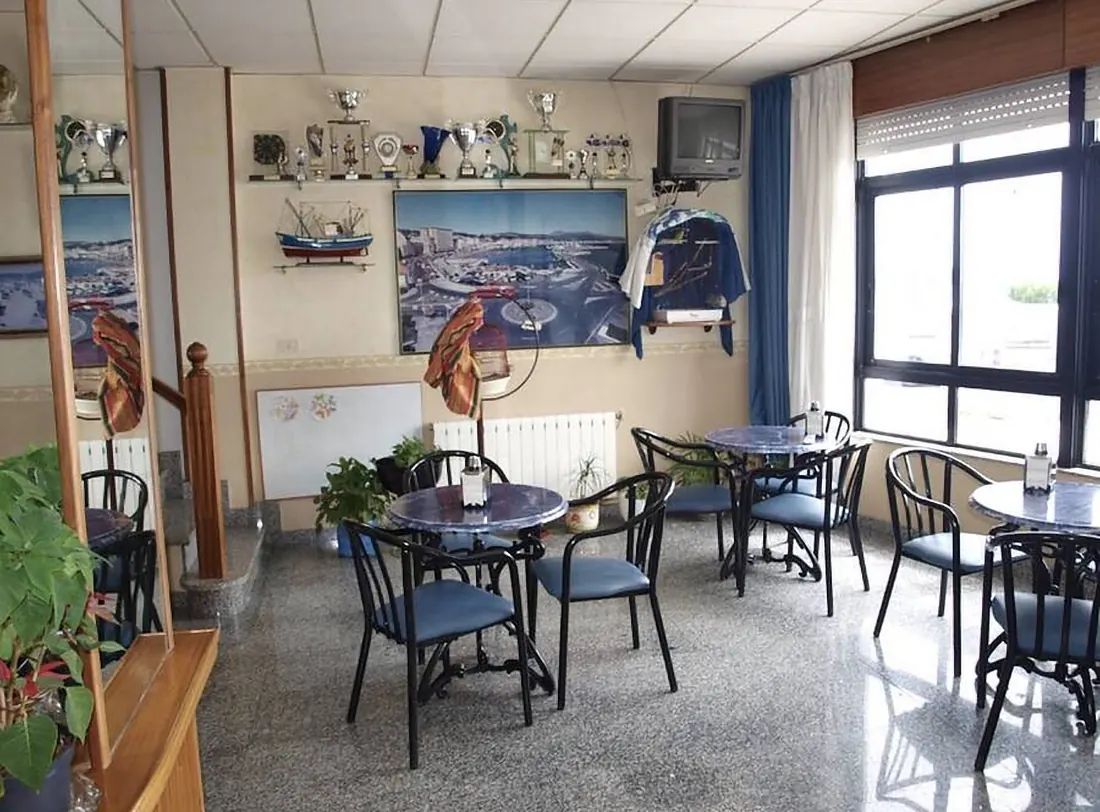 Cafetería y zona común del Hostal Carolinas